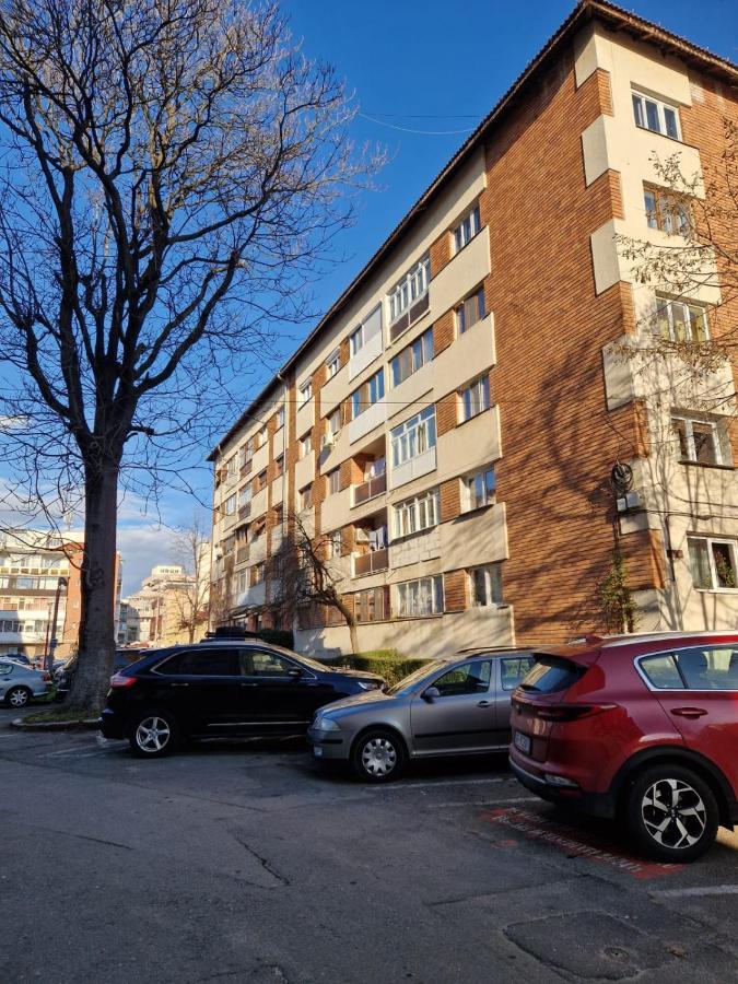 Apartament Victoria Leilighet Târgu Jiu Eksteriør bilde
